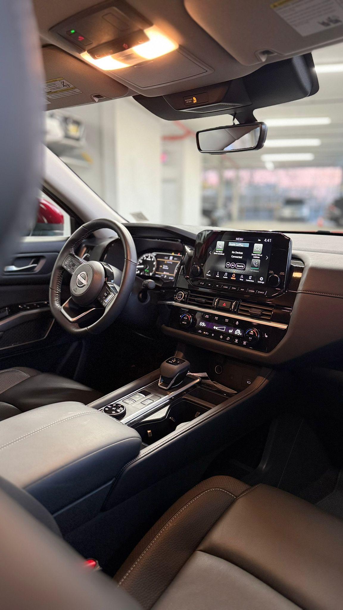 2024 Nissan Pathfinder photo 4