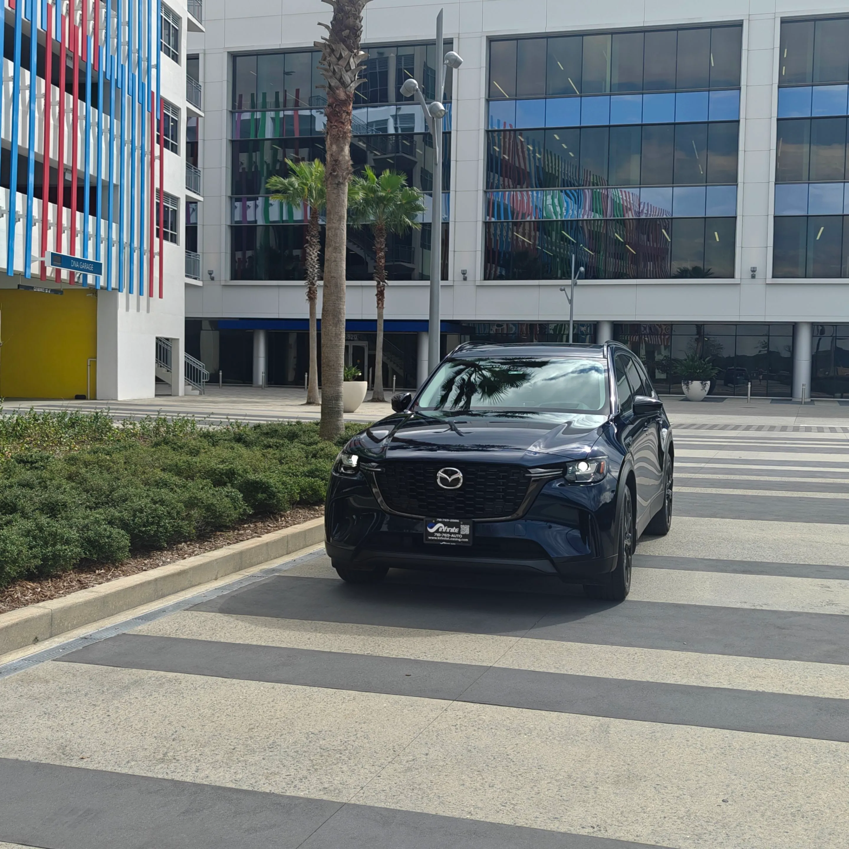 2025 Mazda CX-90 PHEV photo 5